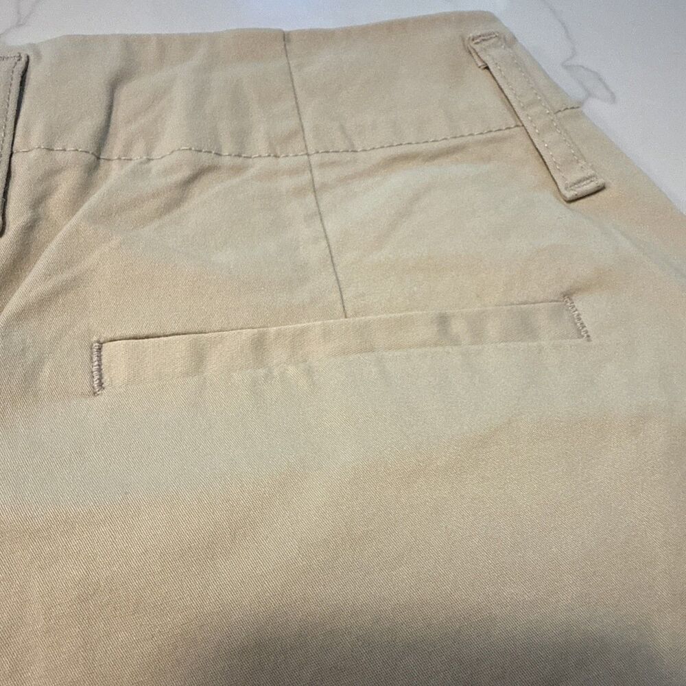 NWT Womens Tan Shorts Size 4 Stretch Dressy Summer Hook Closure A New Day - Picture 6 of 7